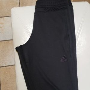 Adidas women soccer pants size small